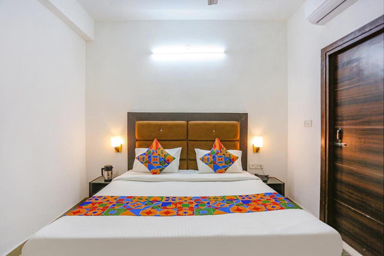 Fabhotel The Prasiddh Агра Экстерьер фото