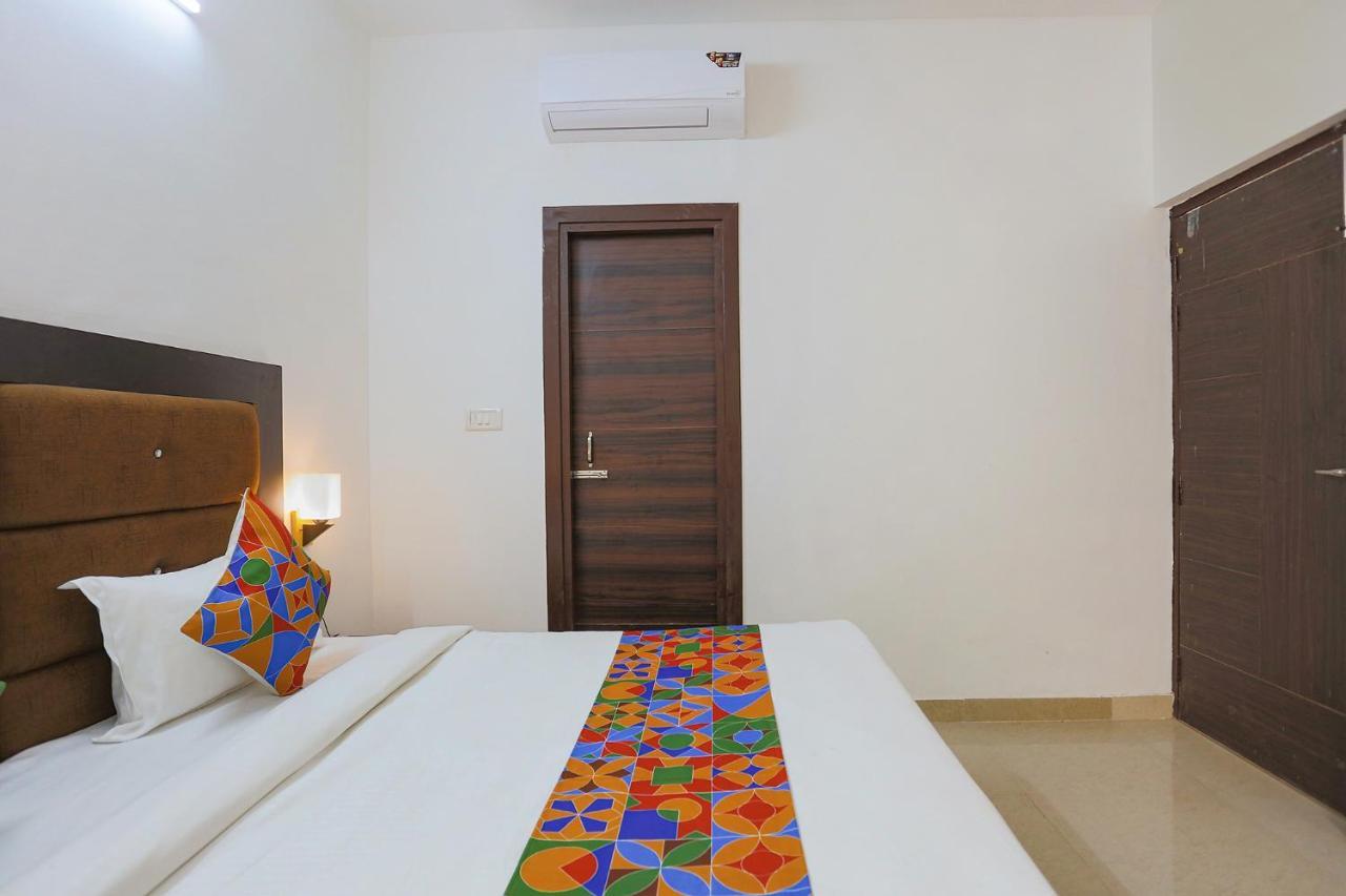 Fabhotel The Prasiddh Агра Экстерьер фото